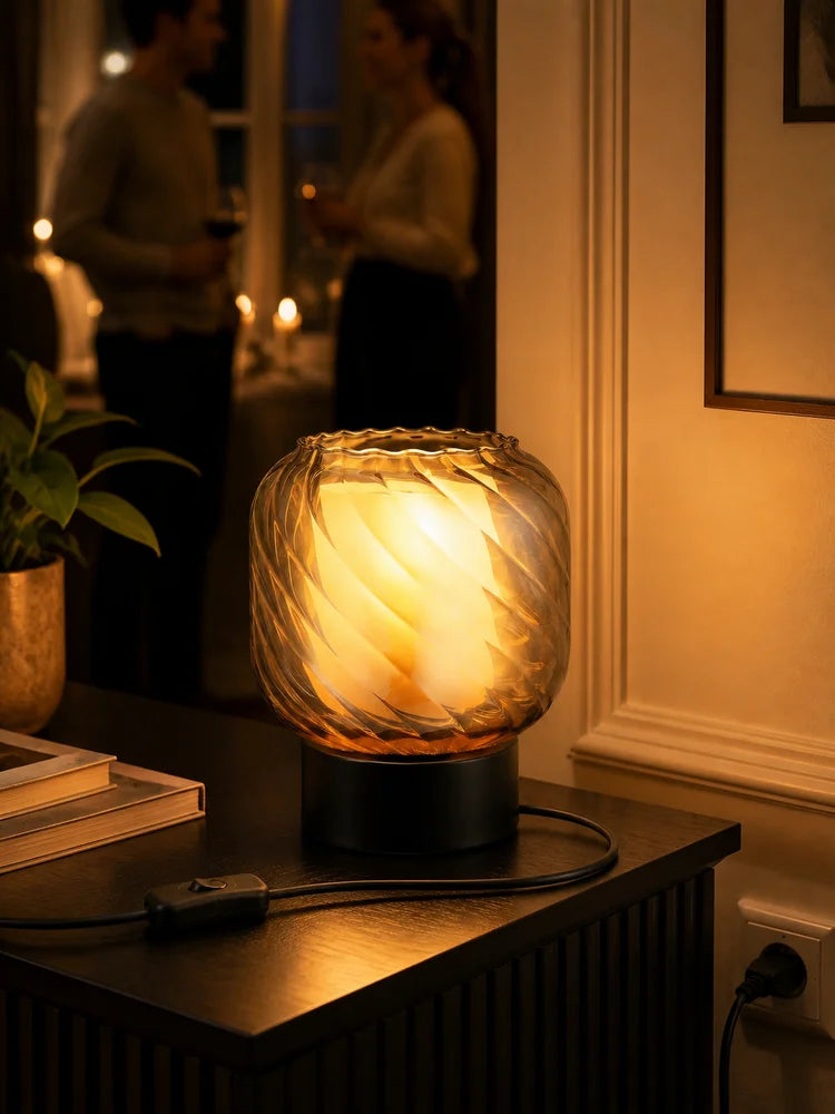 La Brume — Lampe à poser en verre fumé torsadé