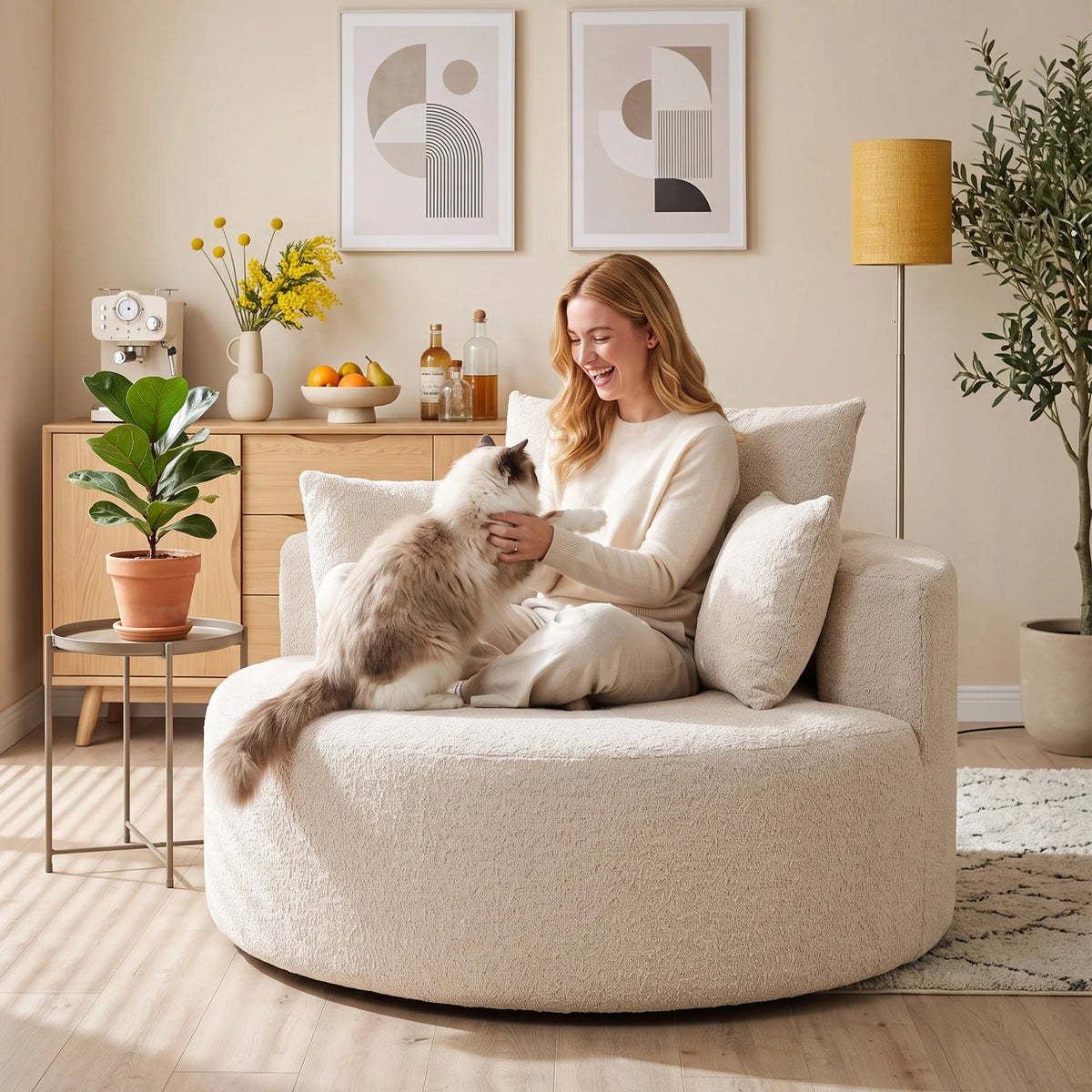 L'Alcôve — Fauteuil rond XXL en chenille crème Ø130
