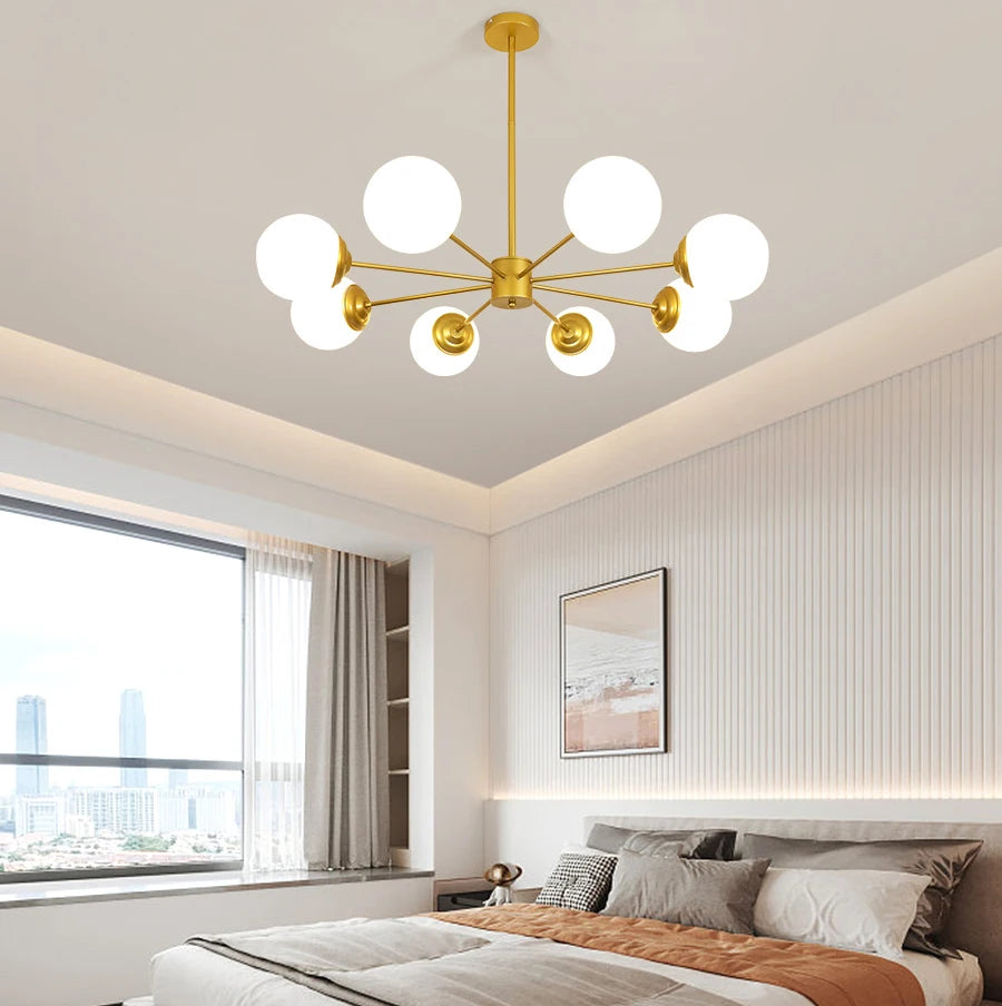 L'Astre — Lustre Sputnik doré à 8 globes opalins Ø92