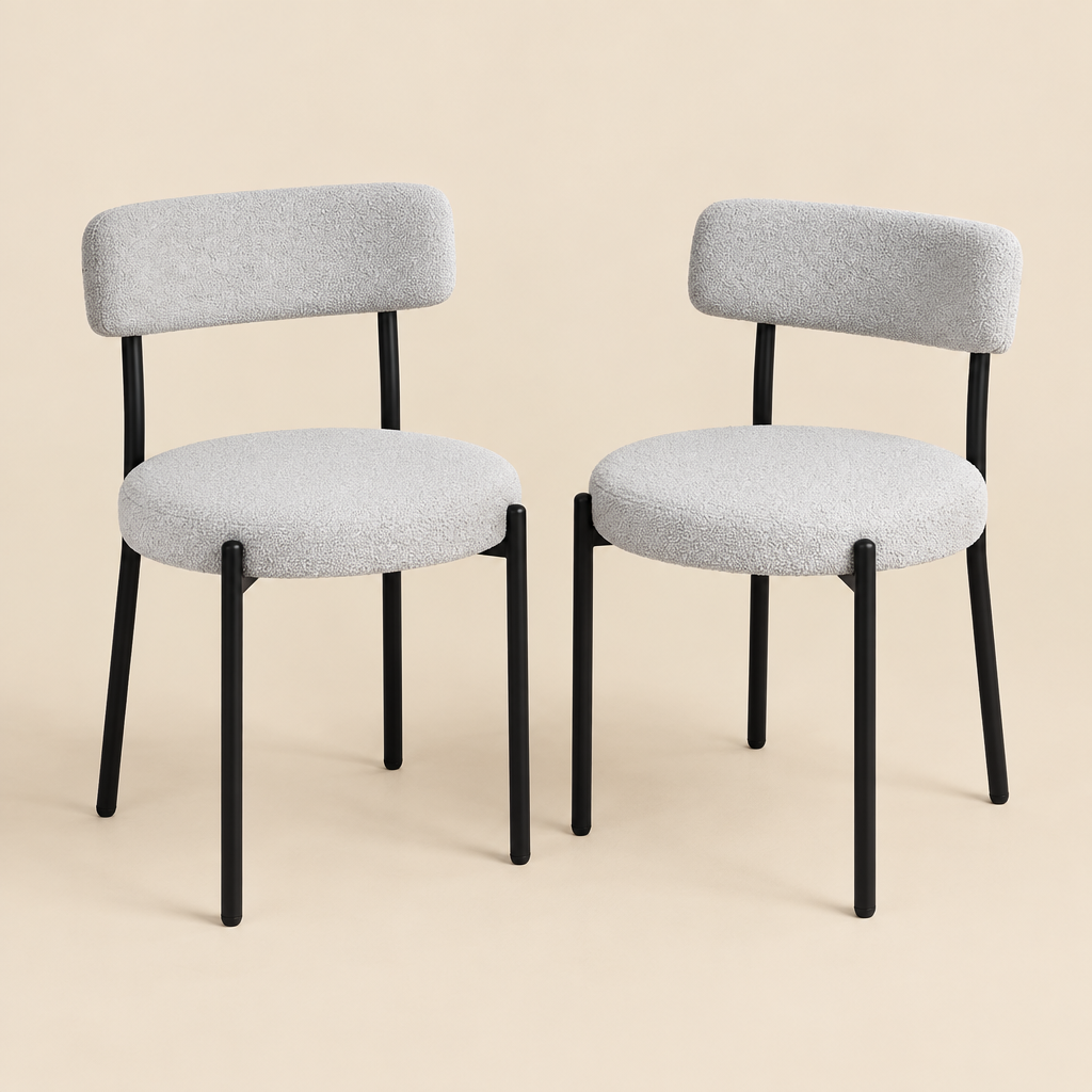 La Douce, chaises en bouclette gris perle