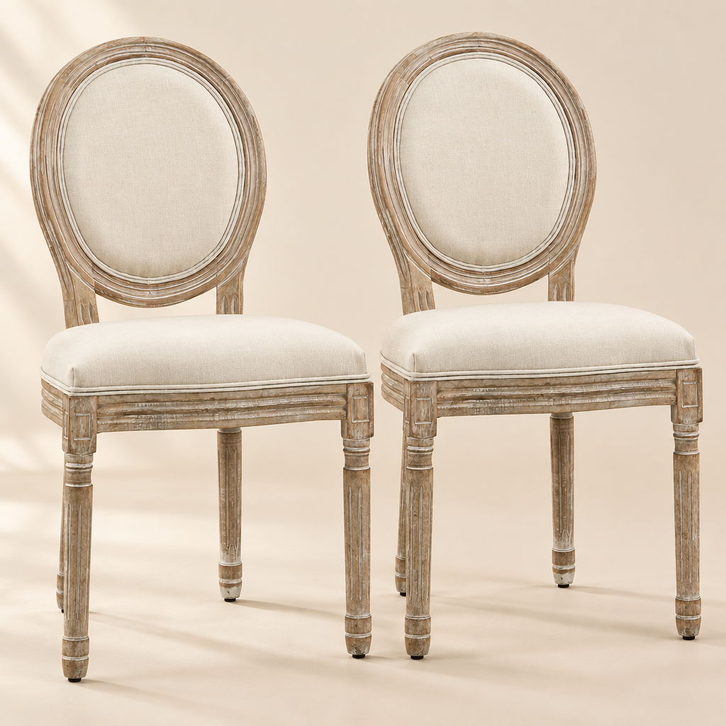 La Médaille, chaises médaillon bois patiné